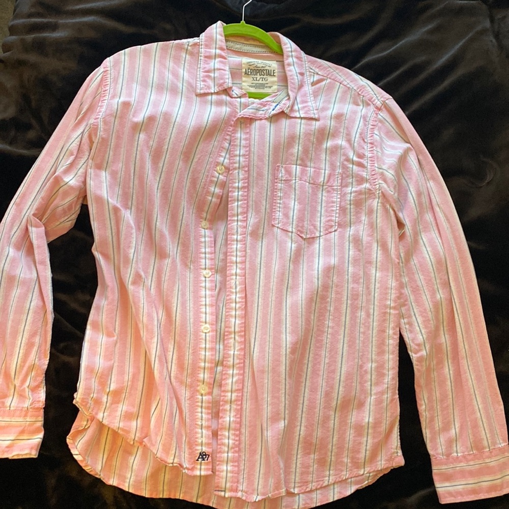 Aeropostale Button Down. XL. Pink